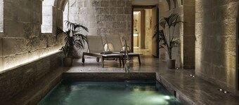 Iniala Harbour House