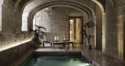 Iniala Harbour House