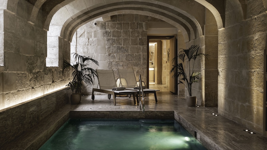 Iniala Harbour House