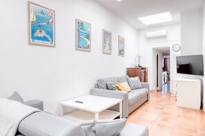 Familieleilighet, 2 soverom | Safe på rommet, individuelt dekorert og individuelt innredet