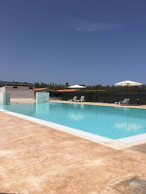 Seasonal outdoor pool