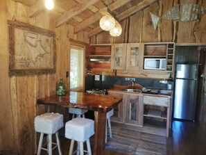 Microones, forn, bullidora elèctrica i torradora 