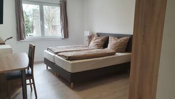 Doppelzimmer | Schreibtisch, kostenloses WLAN, Bettwäsche