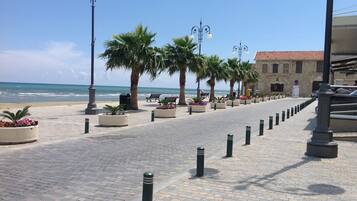 Apartemen | Pantai | Pantai di sekitar