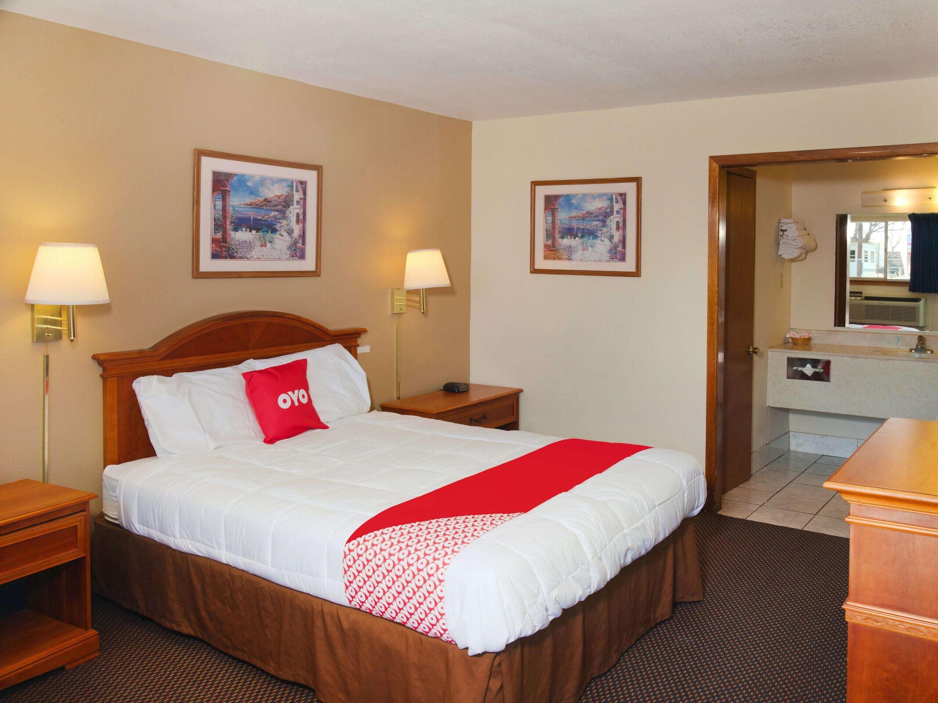 Free WiFi, bed sheets, wheelchair access