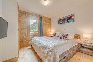 2 bedrooms, WiFi, bed sheets - 100m from resort center, 9th floor, balcony, parking, tv, ski locker, 52m², Champagny-en-Vanoise (Champagny-en-Vanoise)