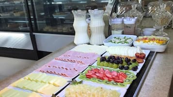 Gratis frukostbuffé varje dag