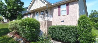 Just 20 minutes from Nashville — includes a fenced yard.