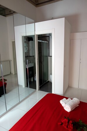 Design-Zimmer | Daunenbettdecken, individuell dekoriert, individuell eingerichtet