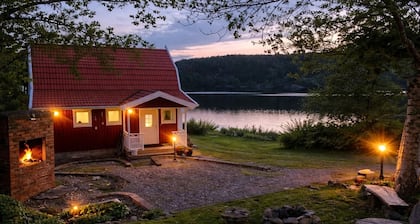 Lovely holiday house by a beautiful lake