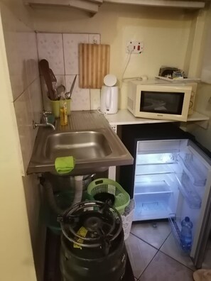 公寓, 2 间卧室 | 私人简易厨房 | 迷你冰箱、微波炉、炉灶、电热水壶