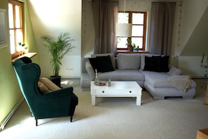 Condo, Balcony, Garden View (incl. EUR 120 Cleaning fee) | Living area - Ferienwohnung Sternenhimmel (Bleckede)