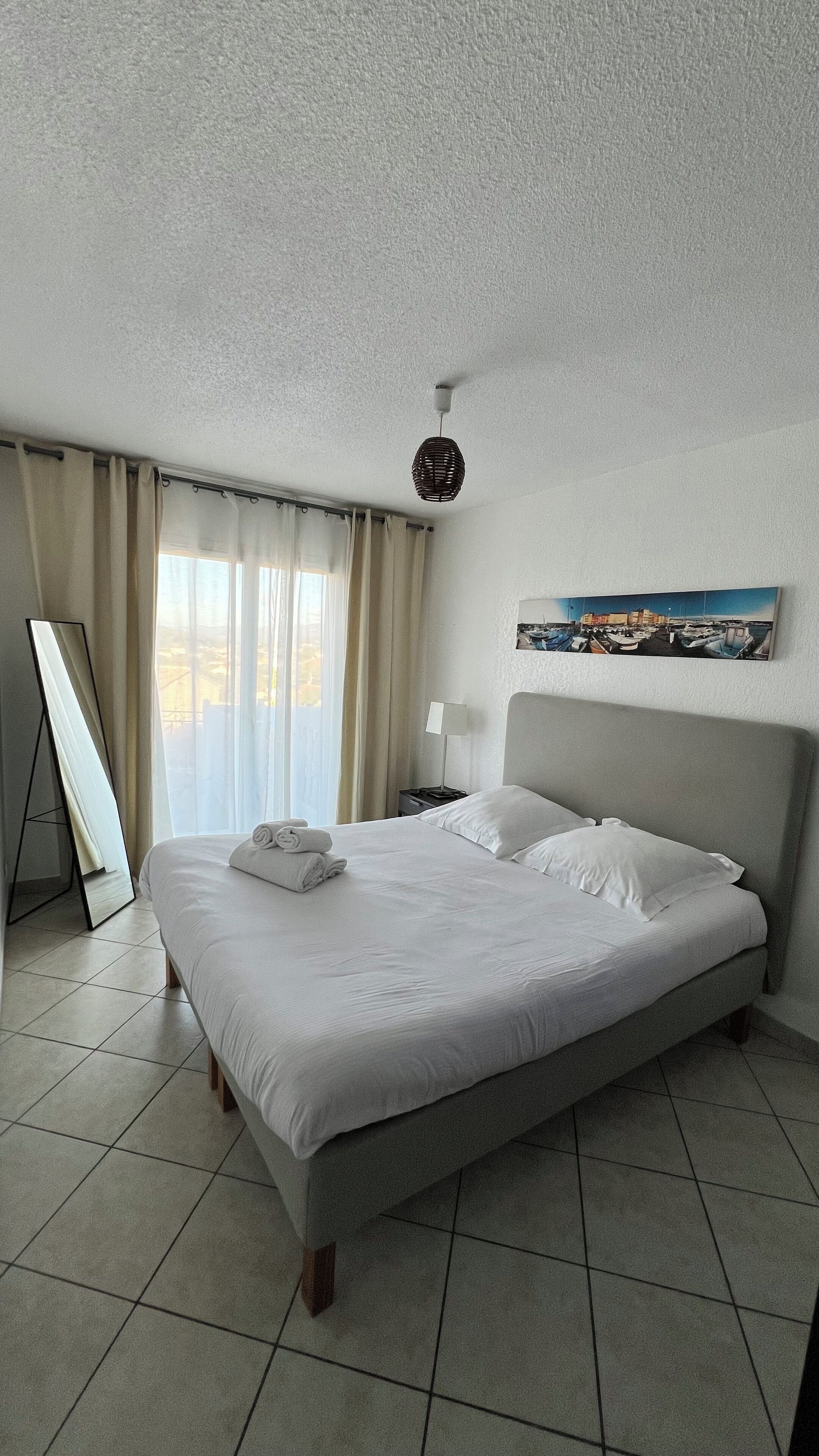 Appartement, piscine privée, rez-de-chaussée (Patio, No 01)