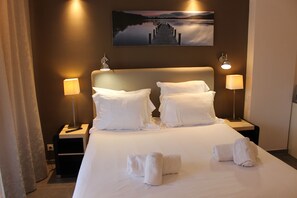 Deluxe Suite (No 26A) | 3 bilik tidur, ruang kerja komputer riba, kalis bunyi 