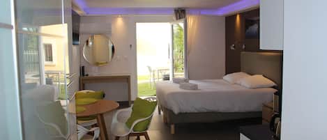 华丽套房 (No 26A) | 笔记本电脑工作区、隔音、熨斗/熨衣板、免费 WiFi