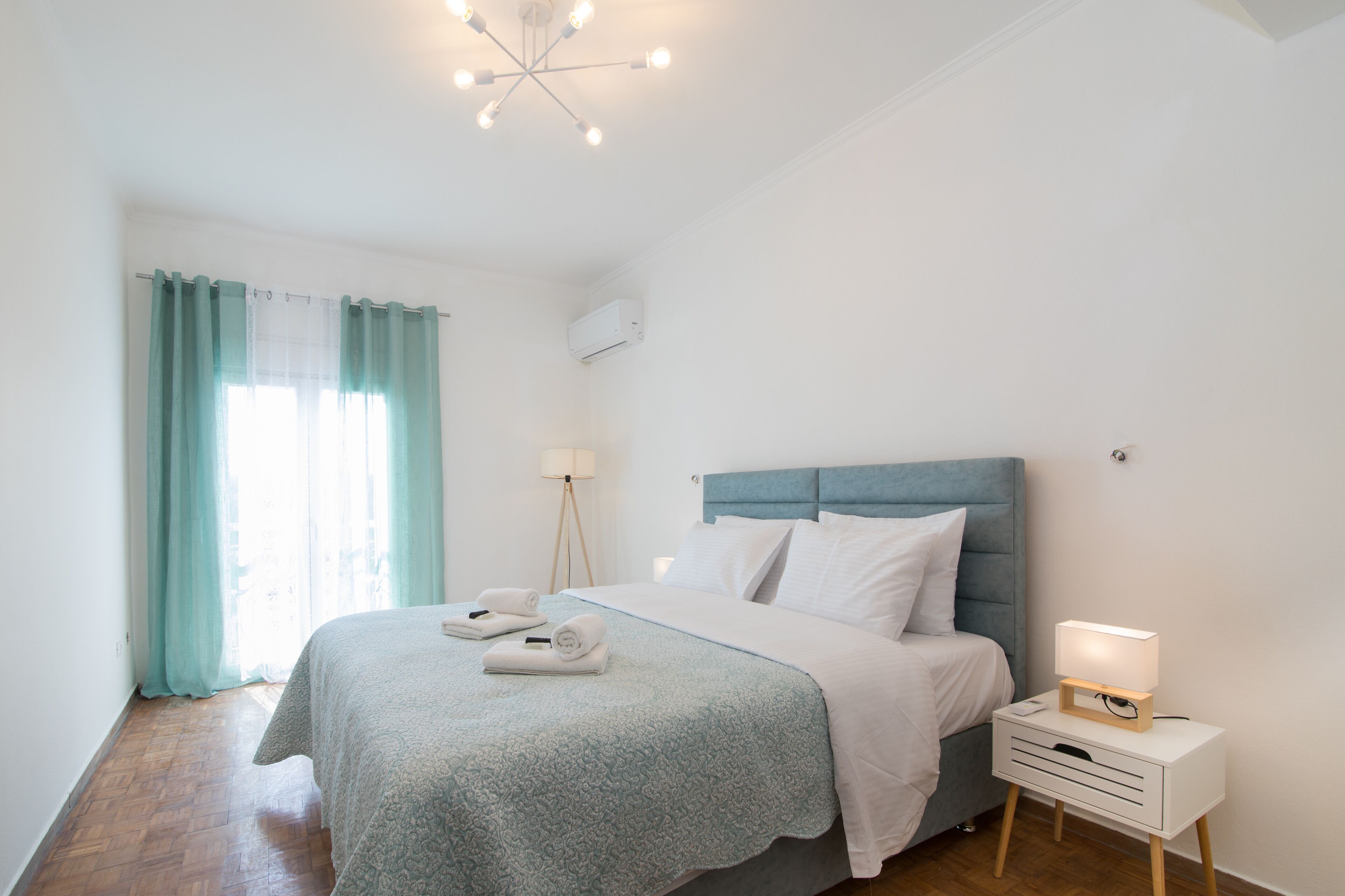 Deluxe Apartment | In-room safe, individually decorated, individually furnished, desk