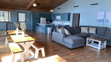 Smart TV, fireplace, DVD player, books