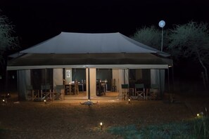 Exterior - Maisha Serengeti Camps (Arusha)
