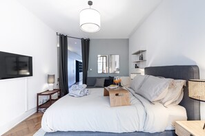 5001. Henri-Mussard Geneva | 2 間臥室、獨特裝潢、布置獨特、筆電工作空間