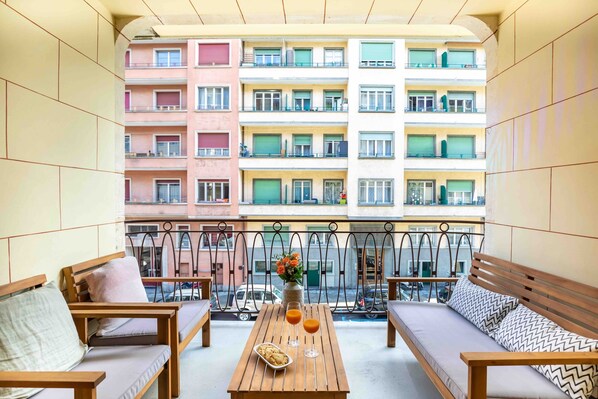 5001. Henri-Mussard Geneva | 陽台景觀