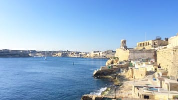 Nära stranden, cabanor (tilläggsavgift), solstolar och parasoller