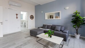 Ảnh chưa phân loại, 4 trong số 46 ảnh, nút