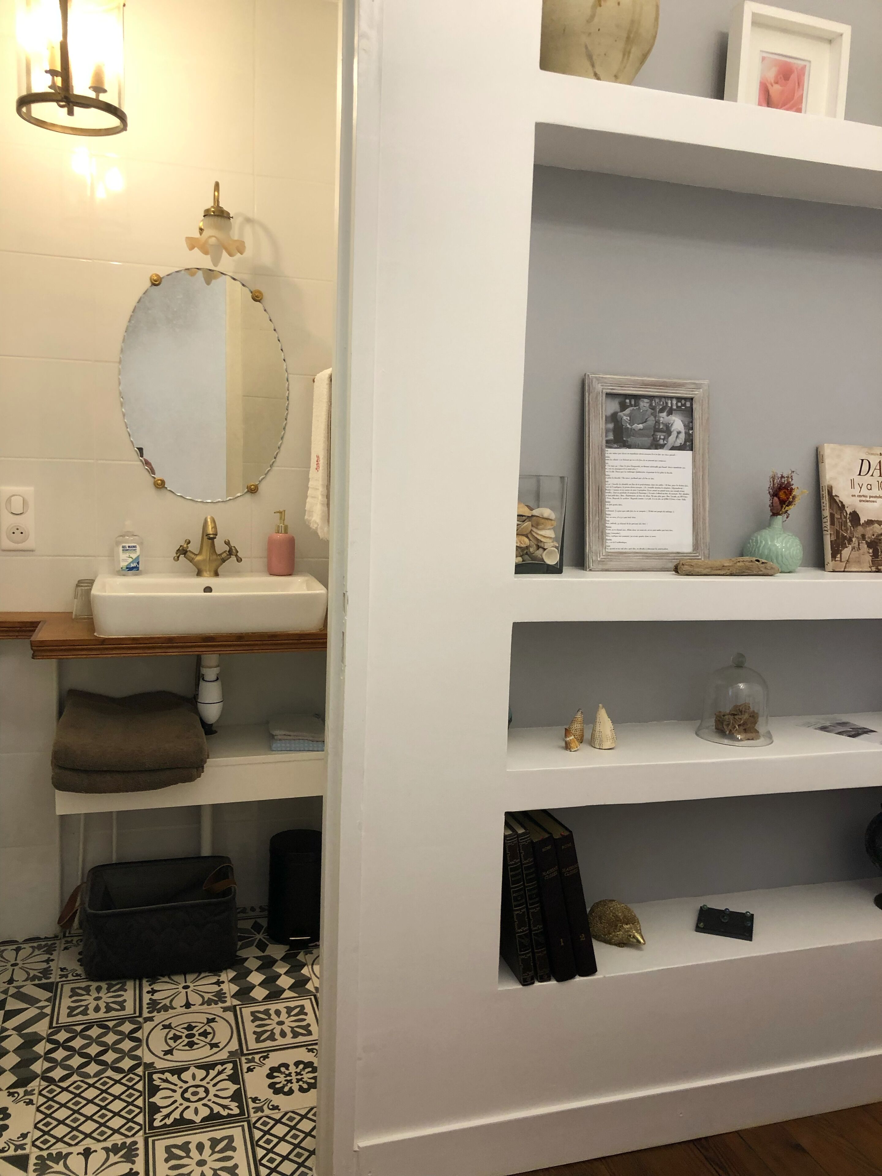 Deluxe Double Room (Blanche) | Bathroom | Shower, eco-friendly toiletries, hair dryer, bathrobes