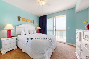 3 bedrooms, iron/ironing board, free Internet, bed sheets