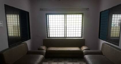 Easy approachable comfortable, home feeling.Well equipped kitchen self cooking.