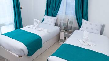 Luxury Suite | 1 bedroom, minibar, individually decorated, individually furnished