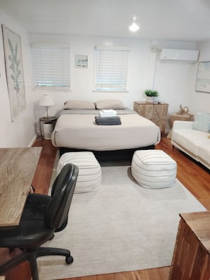 1 bedroom, desk, iron/ironing board, travel crib - Blocks from the beach, enjoy this newly renovated studio. (Hermosa Beach)