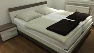 1 bedroom, soundproofing, iron/ironing board, free WiFi