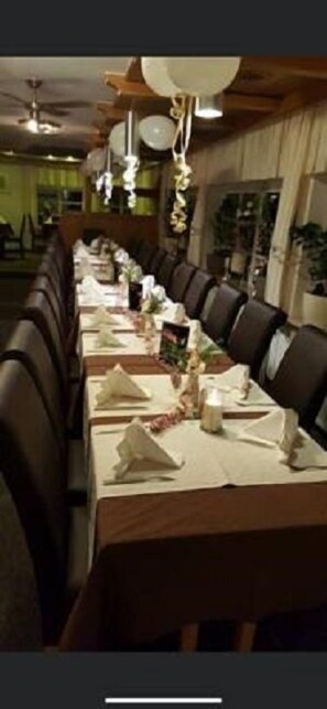 Restoran