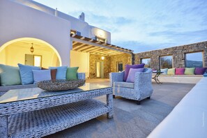 Terrace/patio - Luna Sea Villa with private pool (Mykonos)
