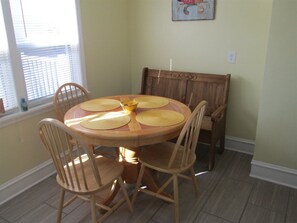 Condo (WW242 East Hand Avenue, 2nd Floor) | Exterior