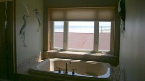Condo | Bathroom