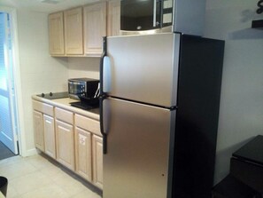 Condo | Private kitchen | Fridge, microwave, stovetop, coffee/tea maker