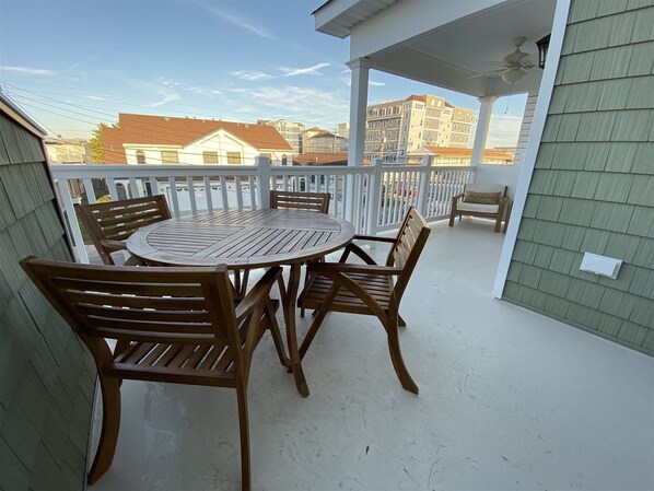 House | Balcony