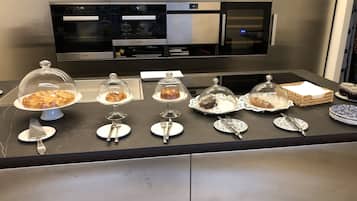 Frühstück, Mittagessen, Abendessen, italienische Küche