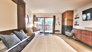 Kondominium, 1 kamar tidur | Didekorasi berbeda-beda dan dilengkapi dengan perabotan berbeda-beda