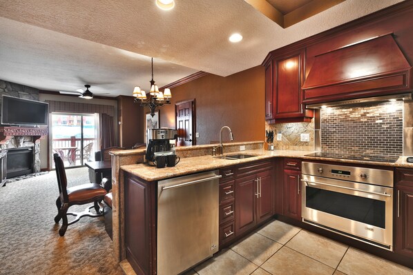 Condo, 4 Bedrooms | Private kitchen - Westgate 4 Bedroom by Blueswell (Park City)