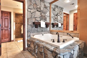Bathroom - Westgate 4 Bedroom by Blueswell (Park City)