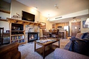 Huoneisto, 1 makuuhuone | Olohuone