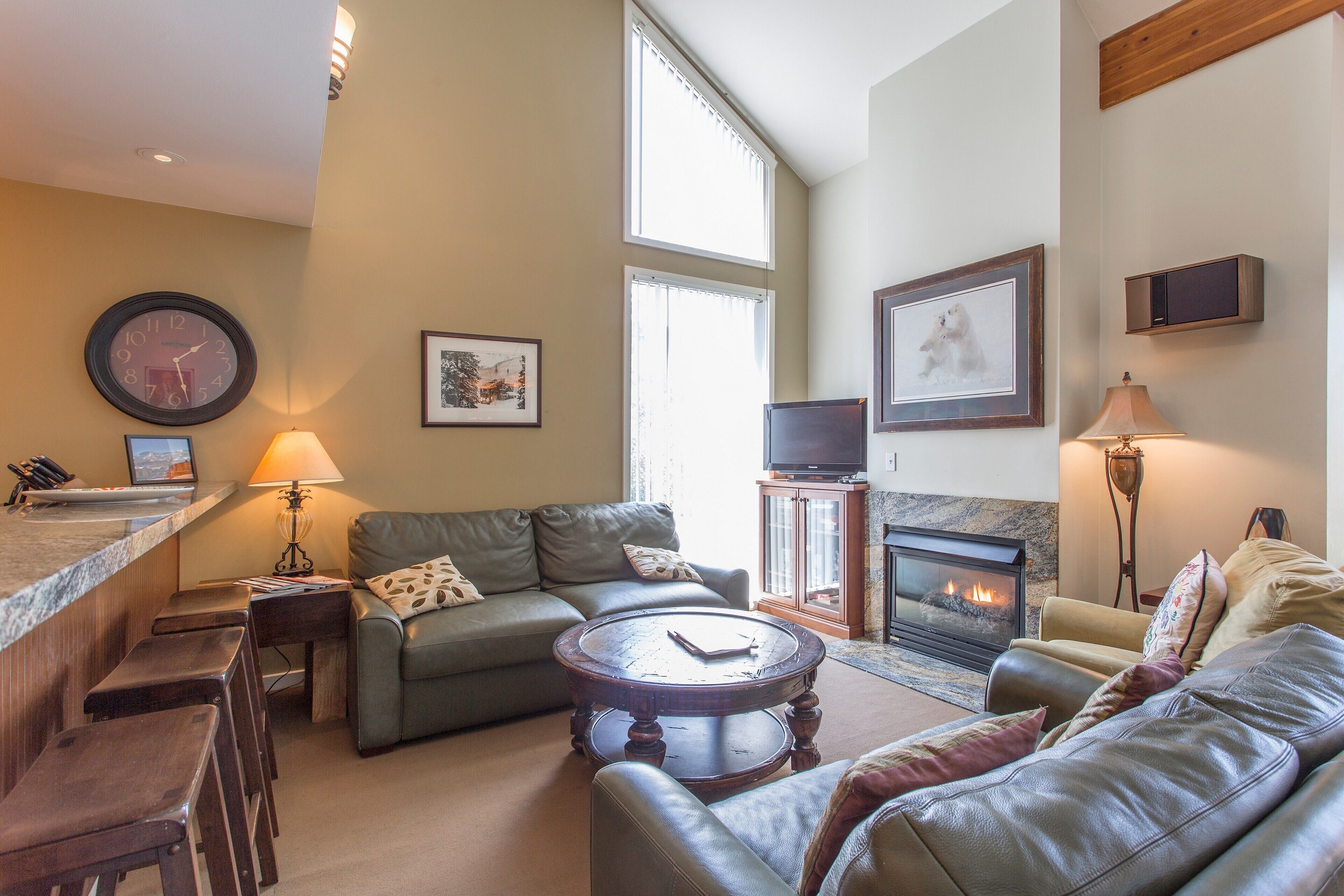 公寓客房, 3 間臥室 | 起居區