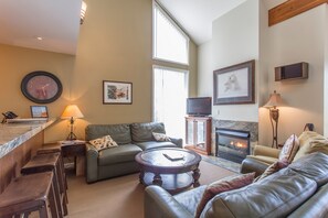 Leilighet, 3 soverom | Oppholdsområde