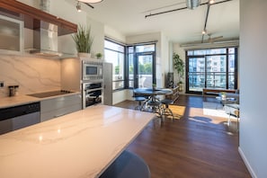 Fridge, microwave, oven, stovetop - Jukebox Lofty Views-Perfect Mix of Indoor / Outdoor Living, Gym and Free Parking by Victoria Prime! (Victoria)