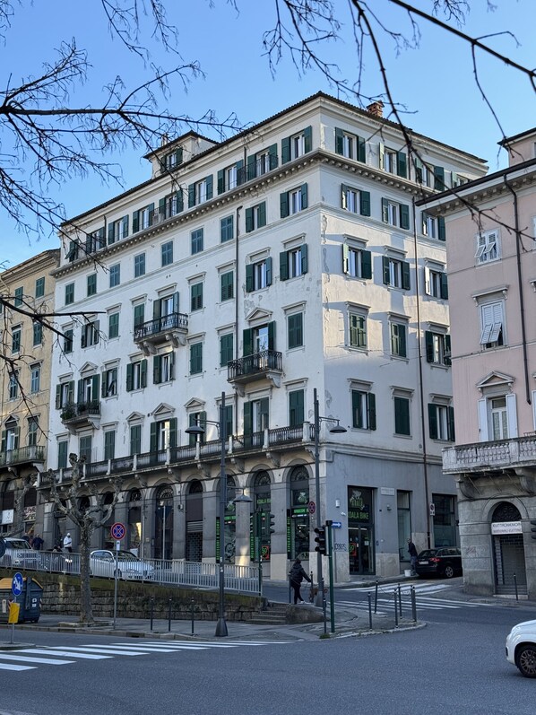 Fachada del alojamiento