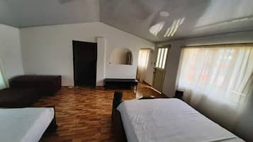 2 bedrooms