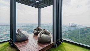 Terrace/patio - UNIXX Pattaya Condo in Central Area (Pattaya)