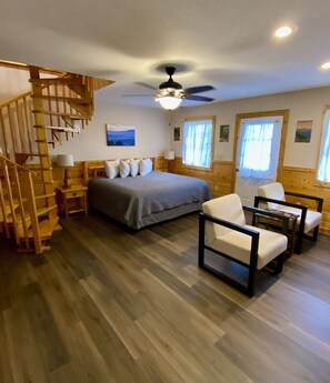 1 slaapkamer, een strijkplank/strijkijzer, gratis wifi, beddengoed